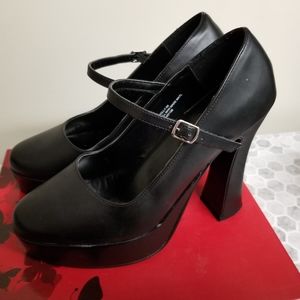 Women's Pleaser Heels